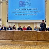 Delegacja GUNB na uroczystości wręczenia decyzji o nadaniu uprawnień budowlanych inżynierom z Mazowsza