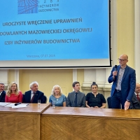Delegacja GUNB na uroczystości wręczenia decyzji o nadaniu uprawnień budowlanych inżynierom z Mazowsza